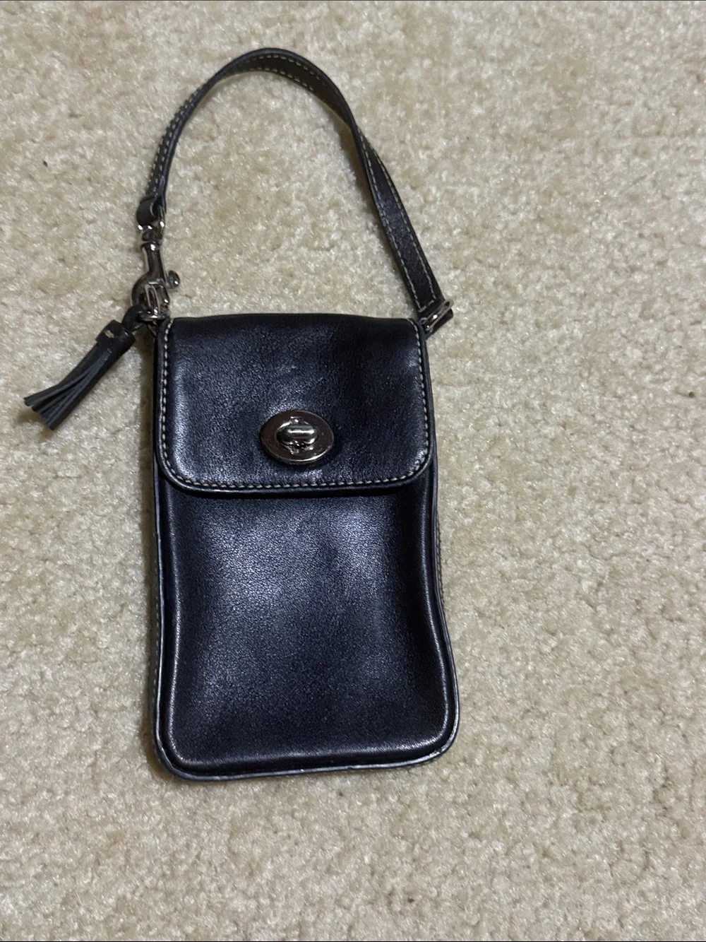 Vintage Coach Black Leather Wristlet Phone Pouch with Turn-Lock